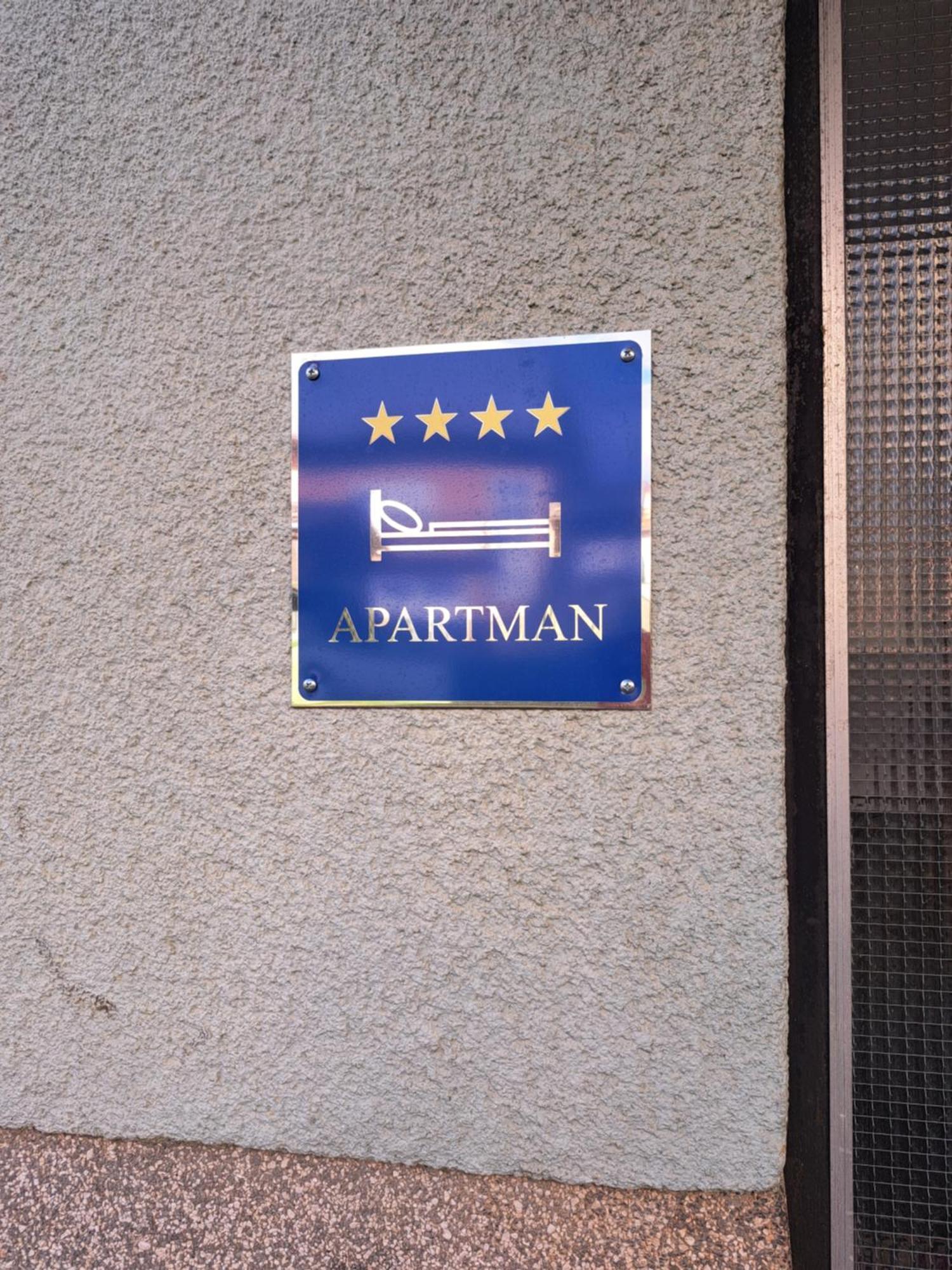 Apartman Josip Gospić Dış mekan fotoğraf